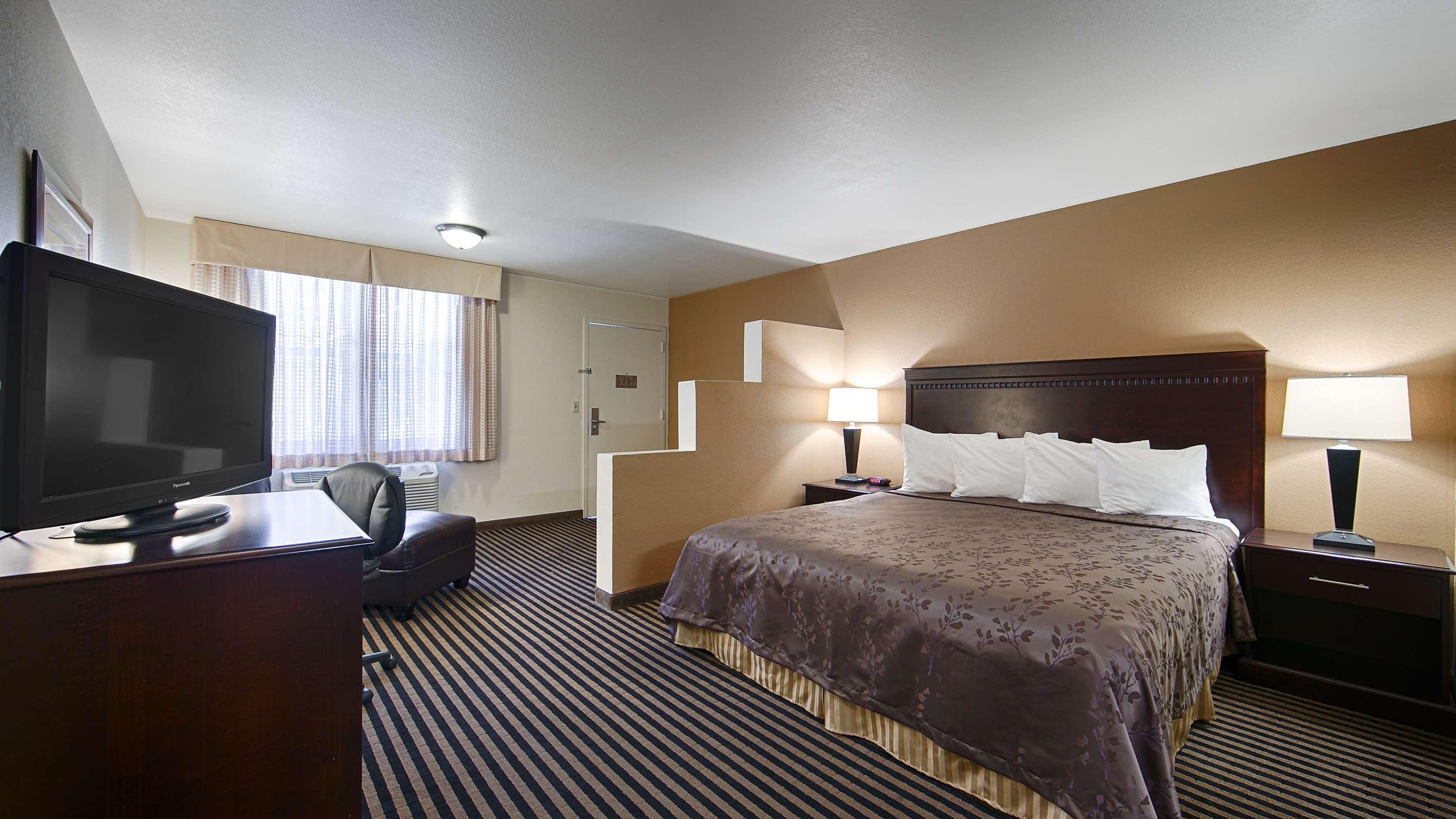 Best Western Marina State Beach Exterior photo