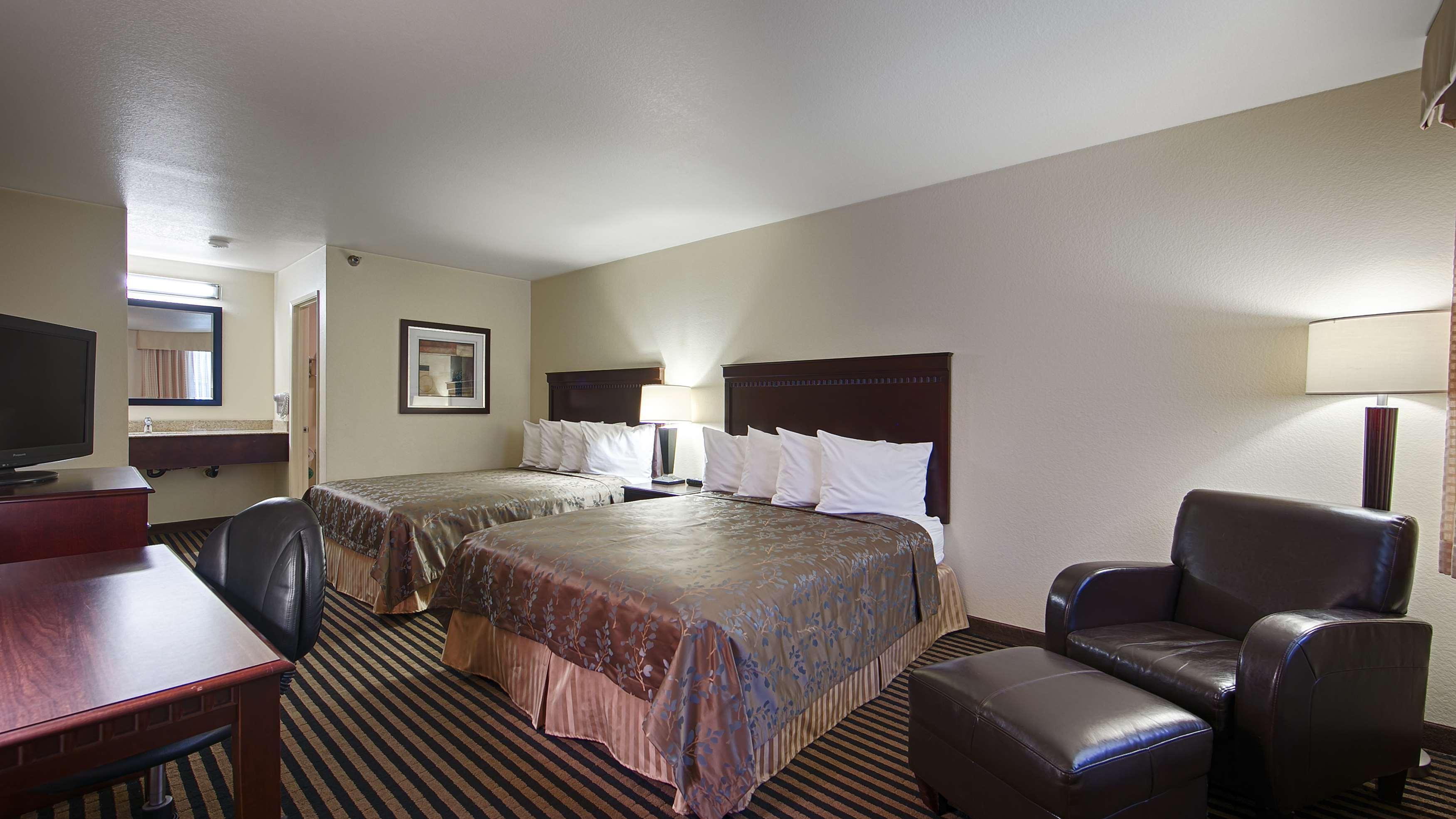Best Western Marina State Beach Exterior photo