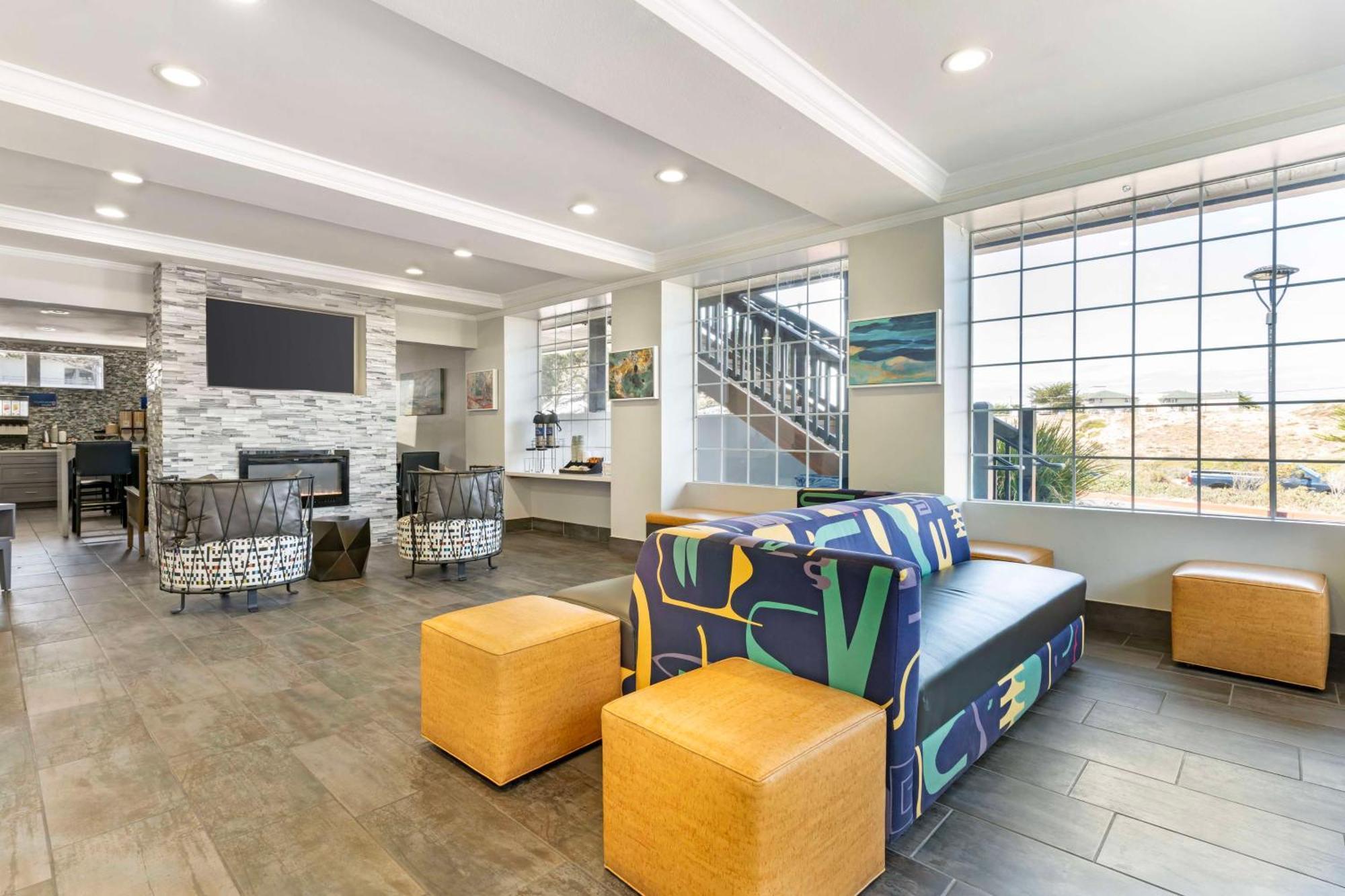 Best Western Marina State Beach Exterior photo