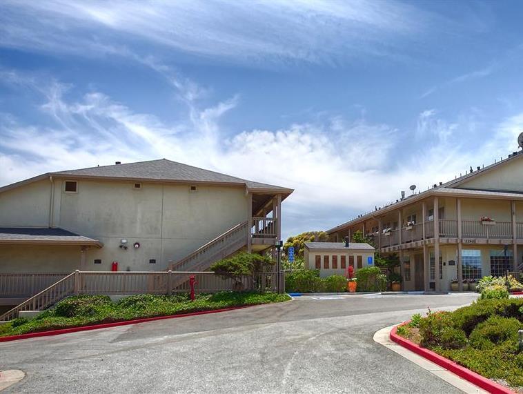 Best Western Marina State Beach Exterior photo