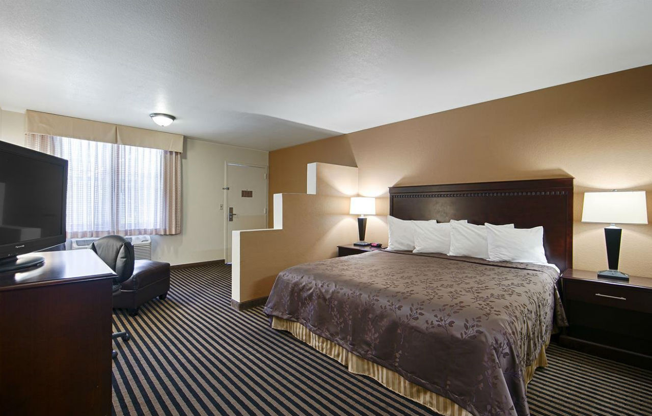 Best Western Marina State Beach Exterior photo
